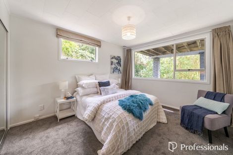Photo of property in 86 Holborn Drive, Stokes Valley, Lower Hutt, 5019