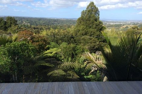 Photo of property in 14 Range Road, Swanson, Auckland, 0816