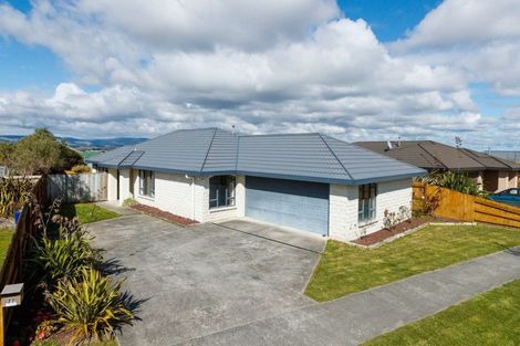Photo of property in 77 Parnell Heights, Kelvin Grove, Palmerston North, 4414