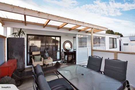 Photo of property in 34b Enderby Drive, Te Atatu Peninsula, Auckland, 0610