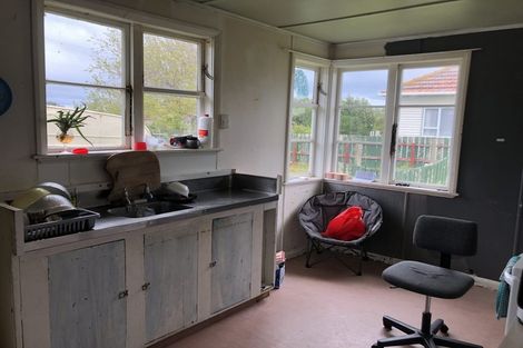 Photo of property in 3 Essex Street, Patea, 4520