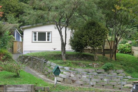 Photo of property in 26 Elmslie Road, Pinehaven, Upper Hutt, 5019