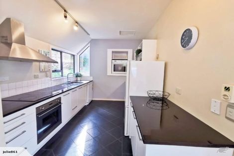 Photo of property in 13 Mckerrow Place, Sunshine Bay, Queenstown, 9300