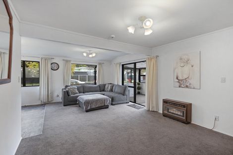 Photo of property in 37a Bledisloe Crescent, Wainuiomata, Lower Hutt, 5014