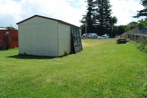 Photo of property in 169 Egmont Street, Patea, 4520