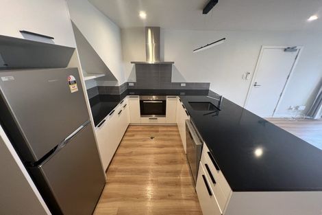 Photo of property in 6/239 Adelaide Road, Newtown, Wellington, 6021