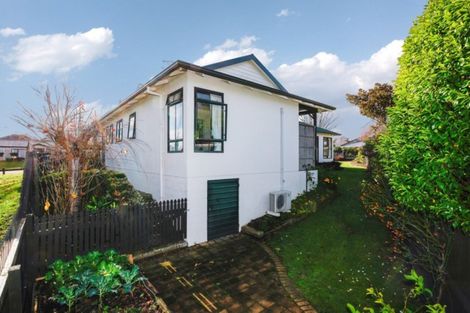 Photo of property in 2 Parkview Avenue, Western Heights, Hamilton, 3200