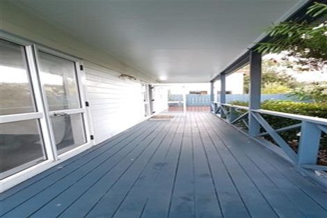 Photo of property in 1/6 Sandgate Avenue, Botany Downs, Auckland, 2010