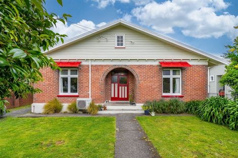 Photo of property in 70 Bell Street, Featherston, 5710
