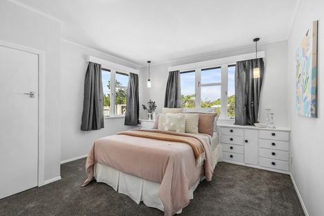 Photo of property in 58 Miramar North Road, Miramar, Wellington, 6022