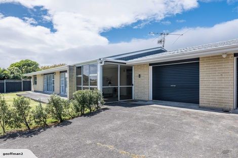 Photo of property in 60 Sylvan Avenue, Waikanae, 5036