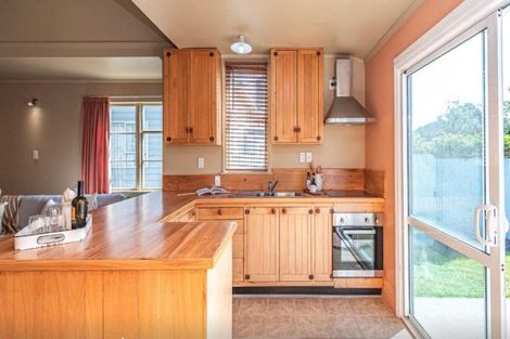 Photo of property in 36 Tawa Street, Gonville, Whanganui, 4501