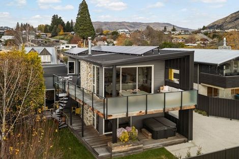 Photo of property in 74 Mcdougall Street, Wanaka, 9305