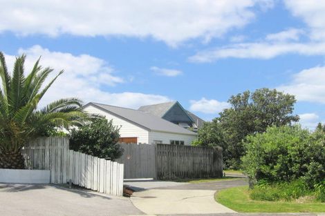 Photo of property in 16 Glen Isla Place, Waihi Beach, 3611