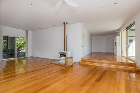 Photo of property in 180 Landing Road, Kerikeri, 0230