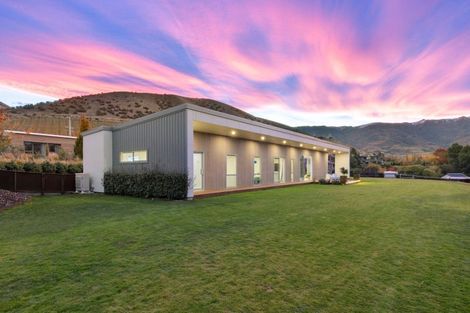 Photo of property in 6 Mallett Lane, Lowburn, Cromwell, 9384