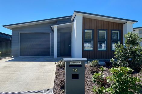 Photo of property in 14 Buddle Road, Paerata, 2124