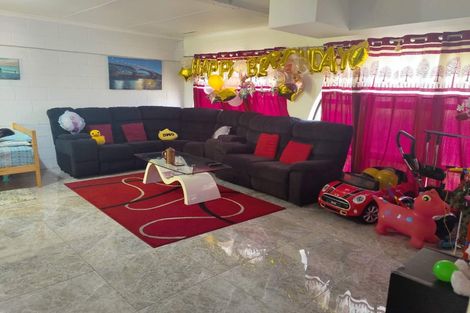 Photo of property in 62 Taka Street, Takanini, 2112