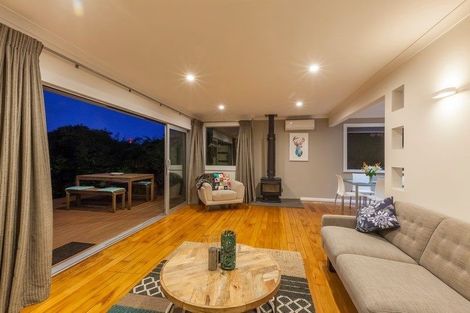 Photo of property in 20 Waikare Road, Raumati Beach, Paraparaumu, 5032