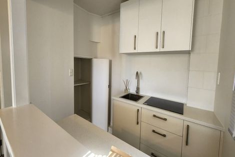 Photo of property in 2/54 Redwing Street, Browns Bay, Auckland, 0630