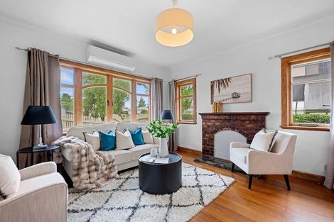 Photo of property in 79 Ngataringa Road, Devonport, Auckland, 0624