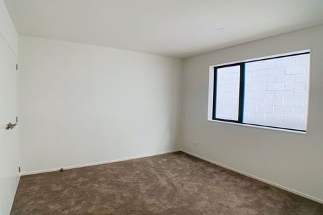 Photo of property in 38 Ascension Crescent, Orewa, 0931