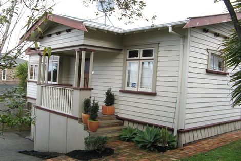 Photo of property in 19b Stafford Road, Northcote Point, Auckland, 0627