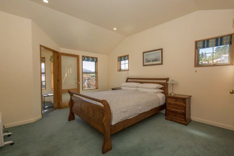 Photo of property in 22 Tenby Street, Wanaka, 9305