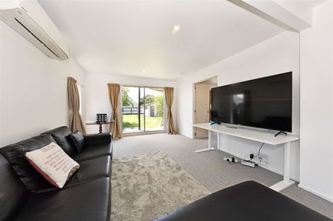 Photo of property in 24 Roberts Road, Hei Hei, Christchurch, 8042
