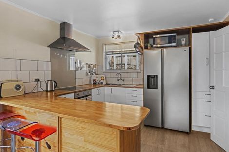 Photo of property in 67 Riwai Street, Paraparaumu, 5032