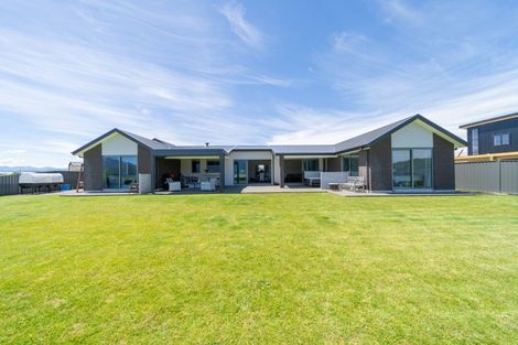 Photo of property in 21 Red Deer Place, Te Anau, 9600