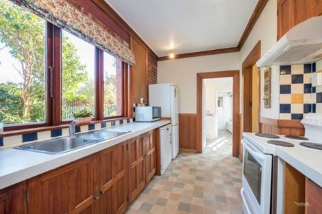 Photo of property in 77 Pohutukawa Street, Woburn, Lower Hutt, 5011