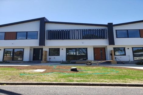 Photo of property in 2/2 Dolphin Street, Pakuranga, Auckland, 2010