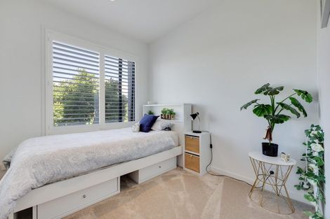 Photo of property in 16 Catalina Bay Drive, Hobsonville, Auckland, 0616