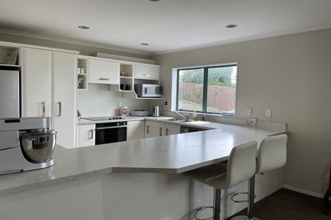 Photo of property in Mt Carmel Mews, 1/9 Arawa Road, Hataitai, Wellington, 6021