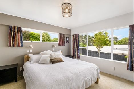 Photo of property in 5 Paparata Road, Bombay, 2675