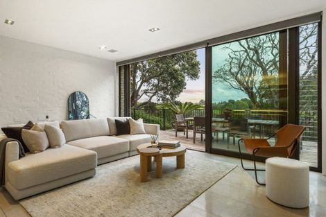 Photo of property in 48a Sunny Brae Crescent, Westmere, Auckland, 1022