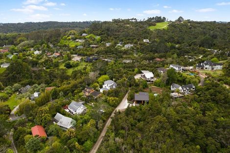 Photo of property in 17 Chatham Avenue, Paremoremo, Auckland, 0632