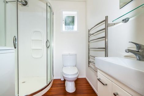 Photo of property in 3 Miles Place, Awapuni, Palmerston North, 4412
