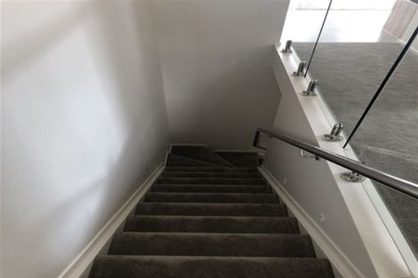 Photo of property in 8 Puhakehake Place, Flat Bush, Auckland, 2019