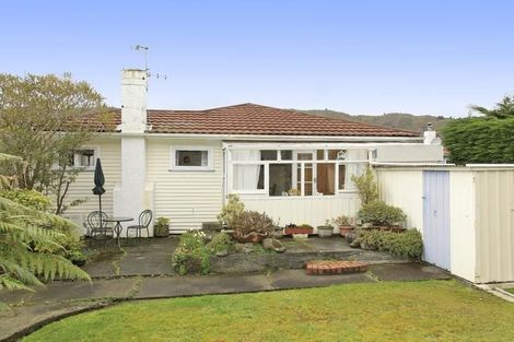 Photo of property in 49 Westminster Road, Wainuiomata, Lower Hutt, 5014