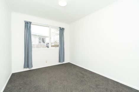 Photo of property in 77 Collins Road, Melville, Hamilton, 3206