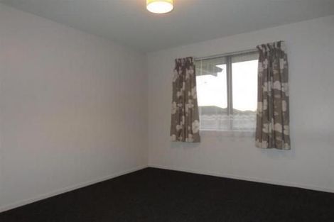 Photo of property in 27 Reserve Close, Woolston, Christchurch, 8062