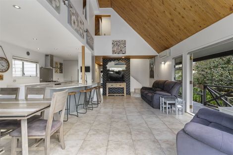 Photo of property in 19 Marendellas Drive, Bucklands Beach, Auckland, 2014