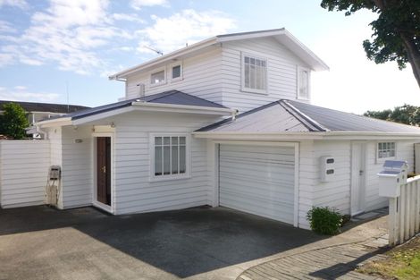 Photo of property in 4a Rewiti Avenue, Takapuna, Auckland, 0622