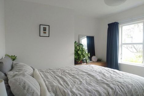 Photo of property in 48 Huntingdon Street, Northland, Wellington, 6012