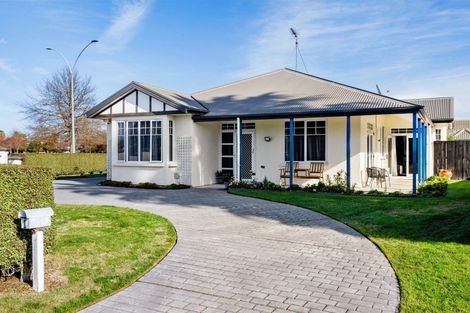 Photo of property in 1 Buckingham Place, Rototuna North, Hamilton, 3210