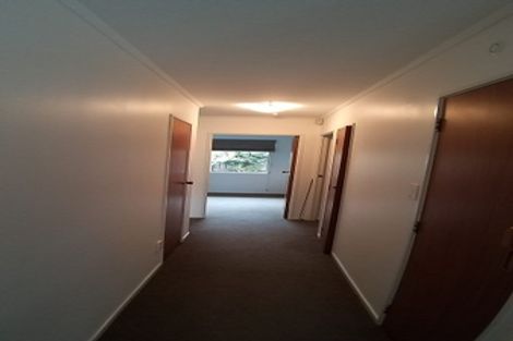 Photo of property in 1/30 Galloway Crescent, Farm Cove, Auckland, 2012