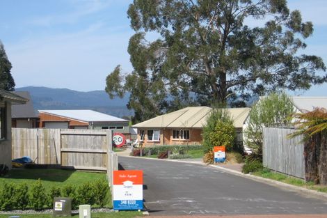 Photo of property in 34 Caulfield Place, Pukehangi, Rotorua, 3015