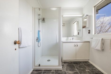 Photo of property in 26 Marchant Place, Westown, New Plymouth, 4310